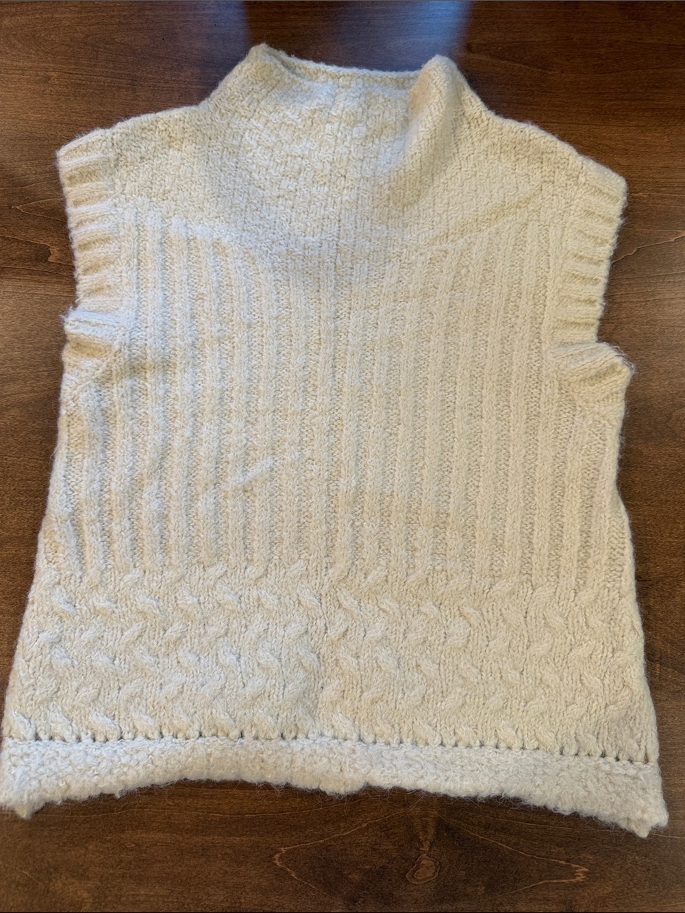 Hem & Thread Cream Cable-Knit Turtleneck Sleeveless Sweater